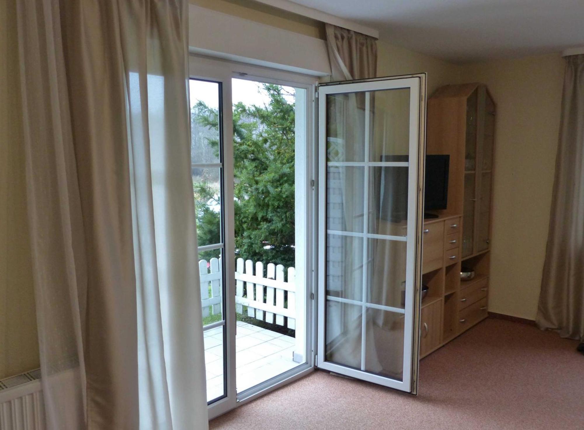 Ferienhaus Am Schmachter See Binz Exteriér fotografie